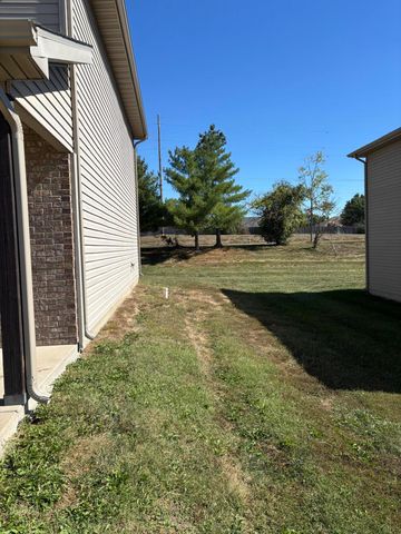 4012 SNOWY OWL DR, Columbia, MO 65202