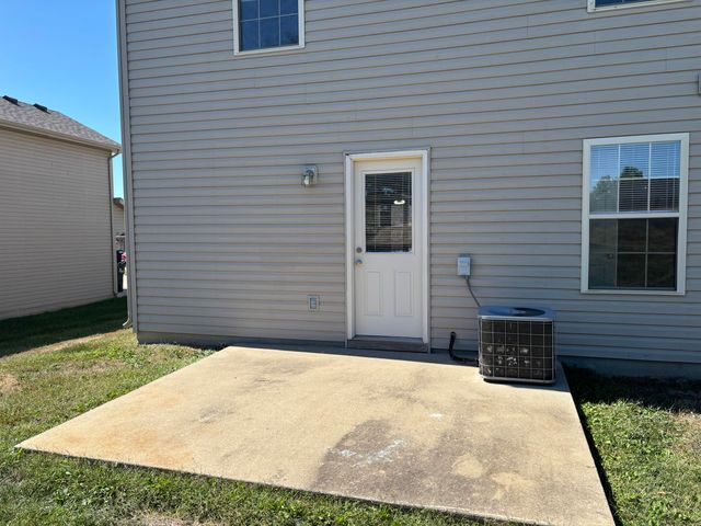 4012 SNOWY OWL DR, Columbia, MO 65202