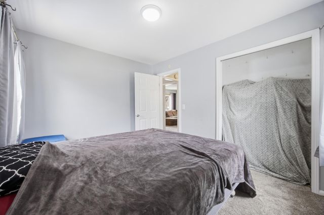 1321 9th Avenue S, Moorhead, MN 56560