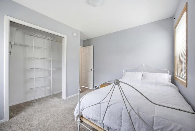 1321 9th Avenue S, Moorhead, MN 56560