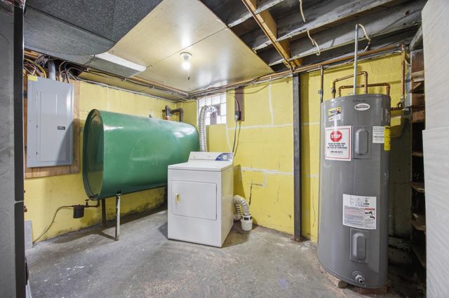 1321 9th Avenue S, Moorhead, MN 56560