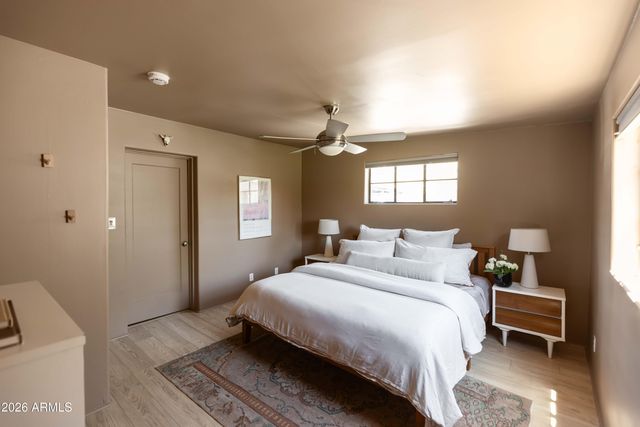 217 W CAMPBELL Avenue, Phoenix, AZ 85013