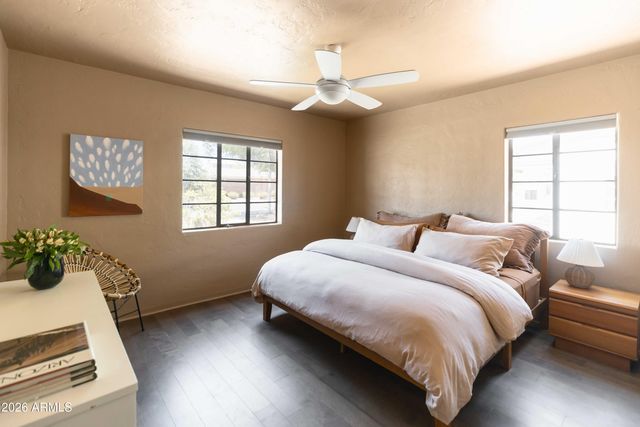217 W CAMPBELL Avenue, Phoenix, AZ 85013