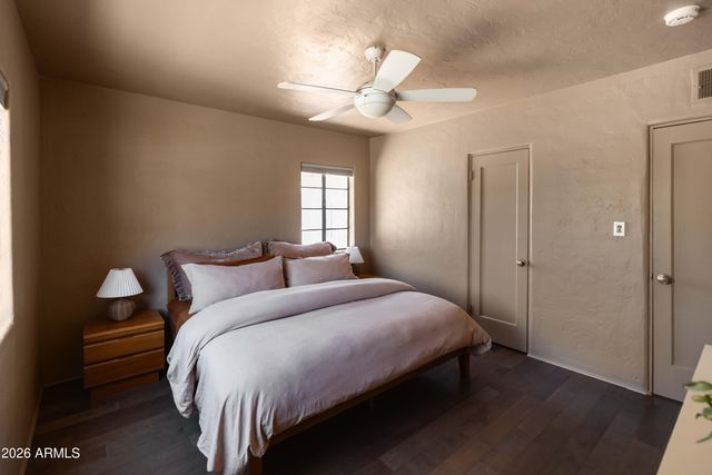 217 W CAMPBELL Avenue, Phoenix, AZ 85013