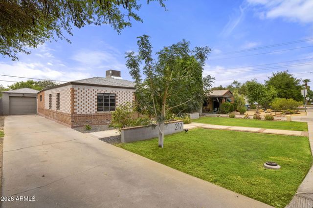 217 W CAMPBELL Avenue, Phoenix, AZ 85013