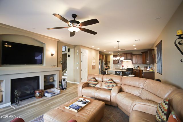 114 E Prescott Drive, Chandler, AZ 85249