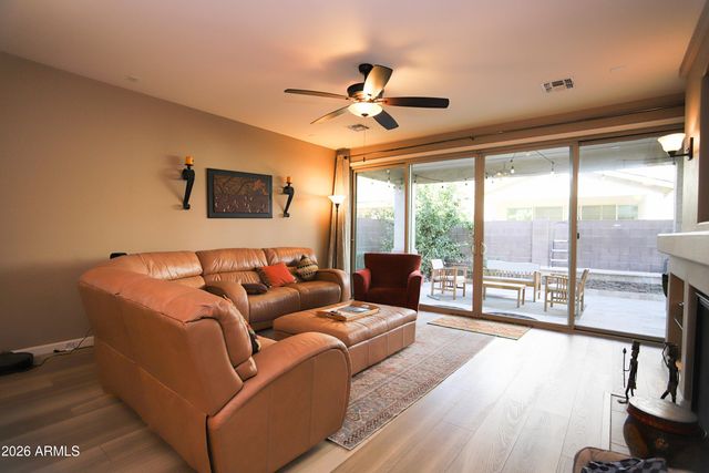 114 E Prescott Drive, Chandler, AZ 85249