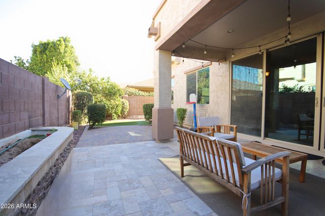 114 E Prescott Drive, Chandler, AZ 85249