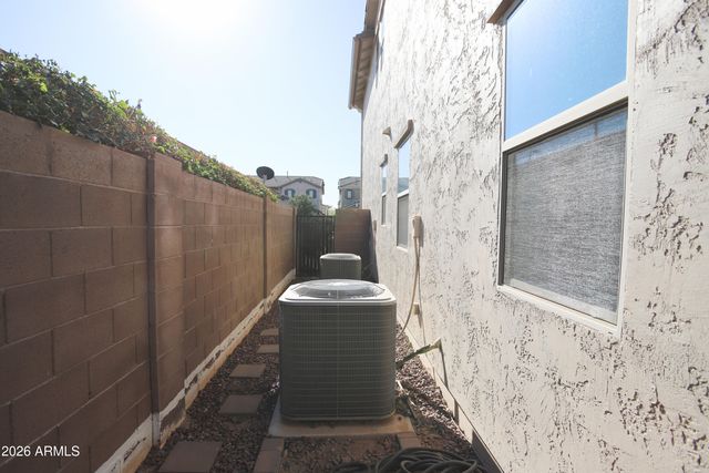 114 E Prescott Drive, Chandler, AZ 85249