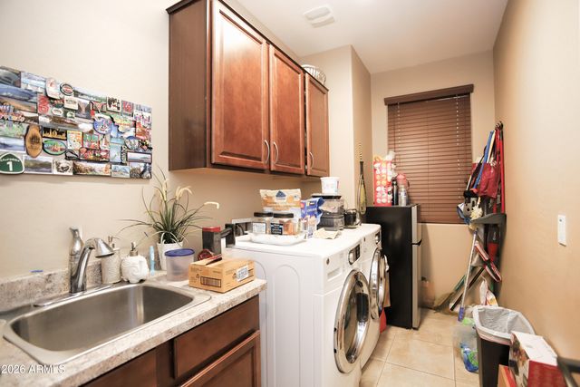 114 E Prescott Drive, Chandler, AZ 85249