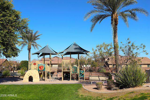 114 E Prescott Drive, Chandler, AZ 85249