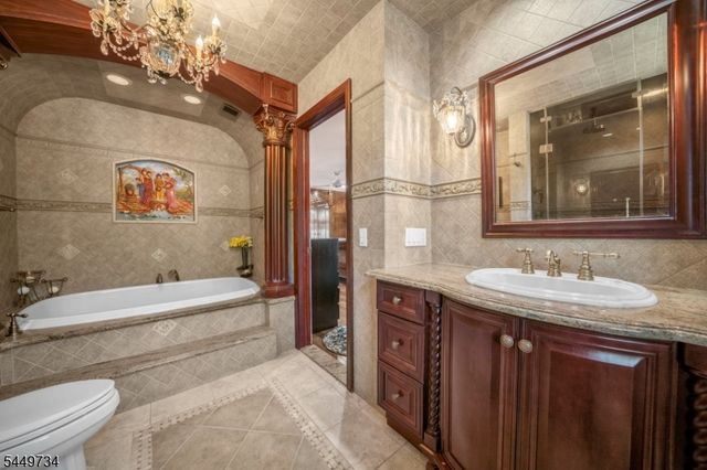 1010 Coolidge Rd, Elizabeth City, NJ 07208