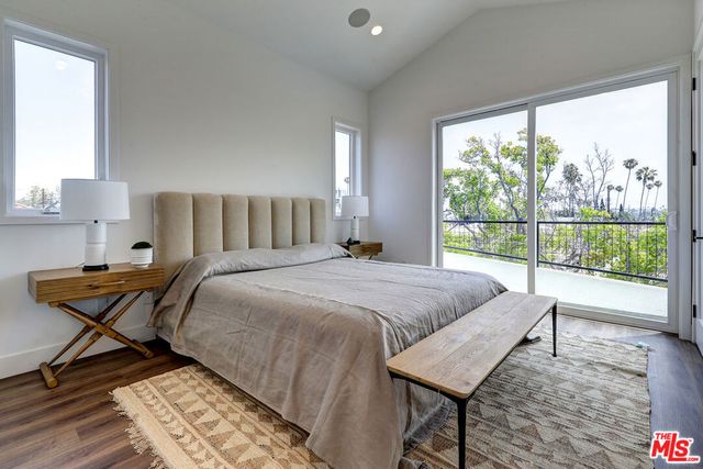 1445 S Redondo Boulevard, Los Angeles, CA 90019
