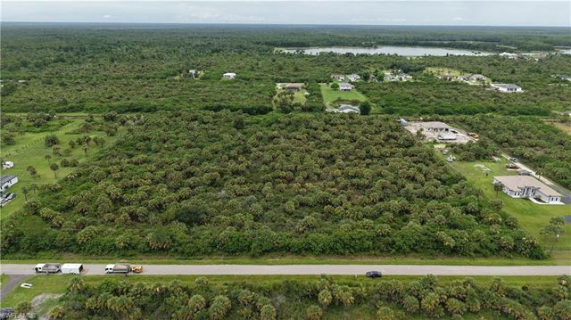 39th AVE NW, Naples, FL 34120