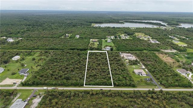 39th AVE NW, Naples, FL 34120
