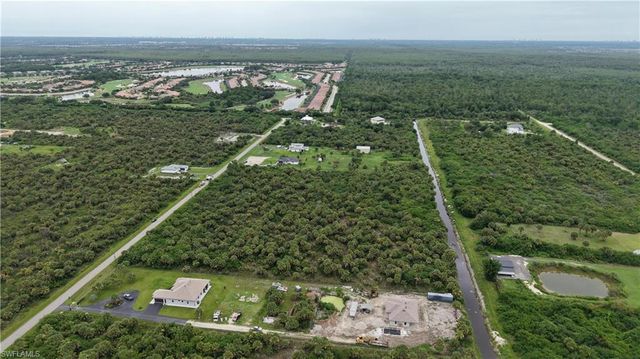 39th AVE NW, Naples, FL 34120