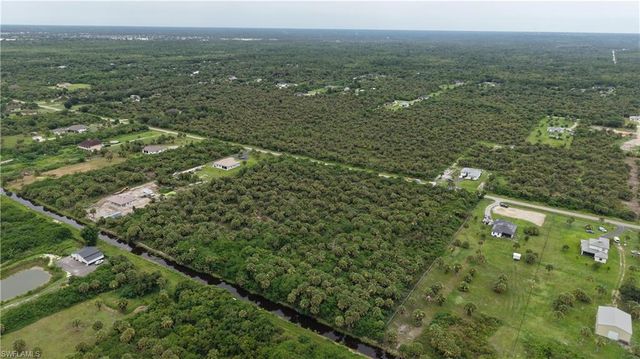 39th AVE NW, Naples, FL 34120