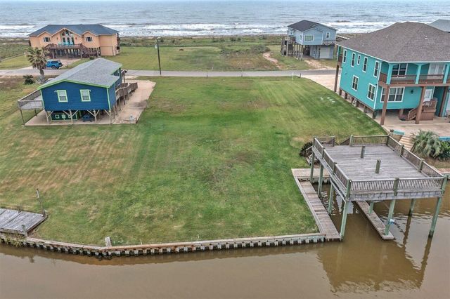857 County Road 230, Sargent, TX 77414