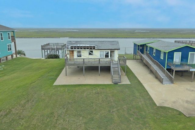 857 County Road 230, Sargent, TX 77414