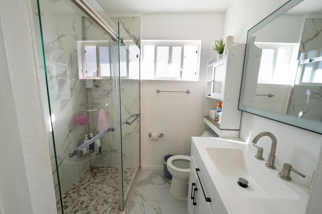 5250 Alcott Dr, Sacramento, CA 95820