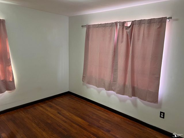 21617 Frazer Avenue, Southfield, MI 48075