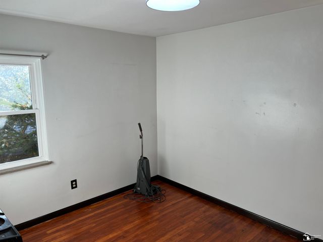 21617 Frazer Avenue, Southfield, MI 48075