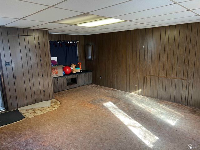 21617 Frazer Avenue, Southfield, MI 48075