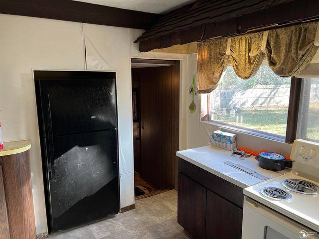 21617 Frazer Avenue, Southfield, MI 48075