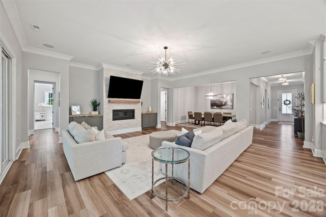 225 Lanyard Lane, Belmont, NC 28012