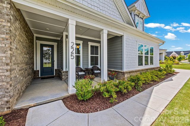 225 Lanyard Lane, Belmont, NC 28012