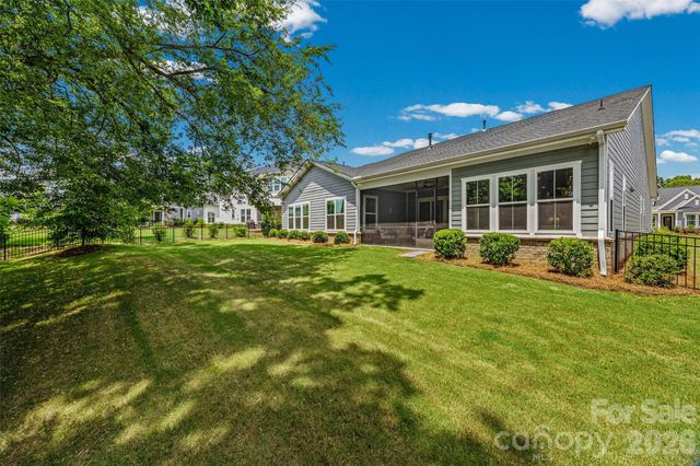 225 Lanyard Lane, Belmont, NC 28012