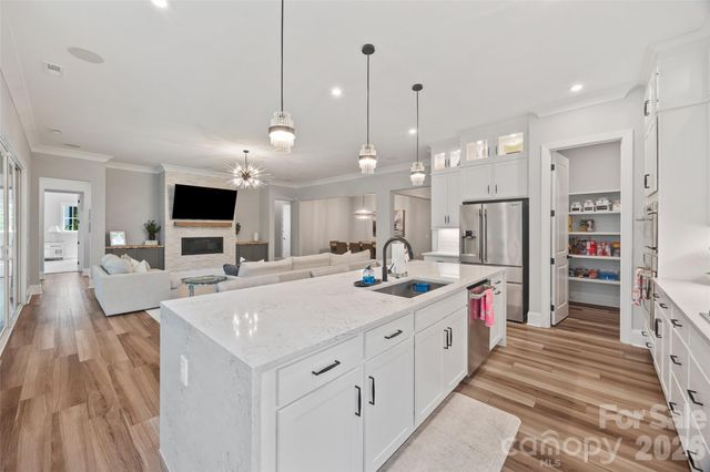 225 Lanyard Lane, Belmont, NC 28012
