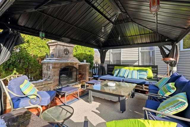 8546 Shorthorn Drive, Northfield, OH 44067