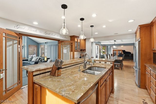 8546 Shorthorn Drive, Northfield, OH 44067