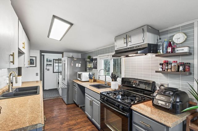 240 Wyoming Avenue, Big Lake, MN 55309