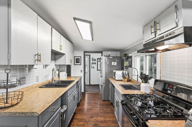 240 Wyoming Avenue, Big Lake, MN 55309