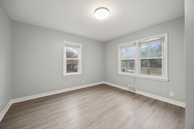 1712 W 66th Street, Richfield, MN 55423