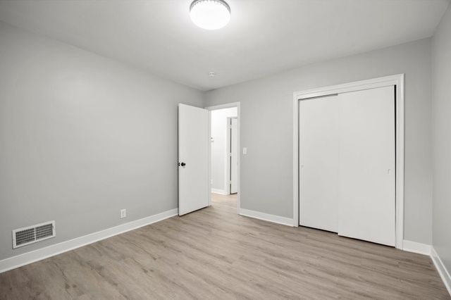 1712 W 66th Street, Richfield, MN 55423
