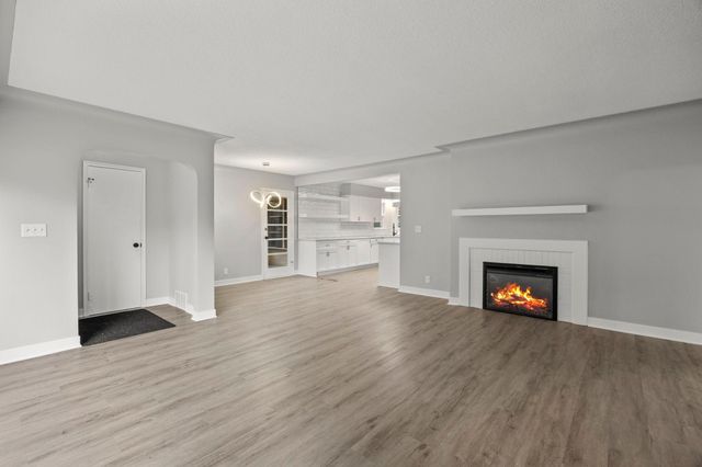 1712 W 66th Street, Richfield, MN 55423