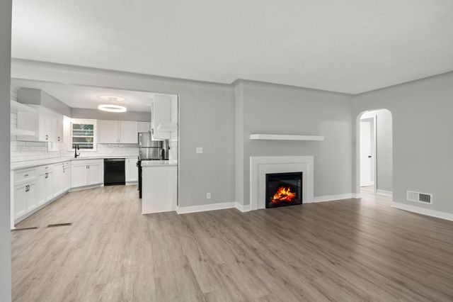 1712 W 66th Street, Richfield, MN 55423