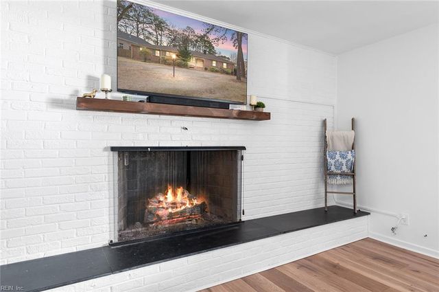 4213 Thalia DR, Virginia Beach, VA 23452