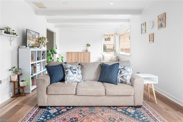 4213 Thalia DR, Virginia Beach, VA 23452