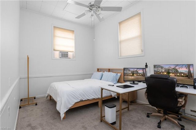 4213 Thalia DR, Virginia Beach, VA 23452