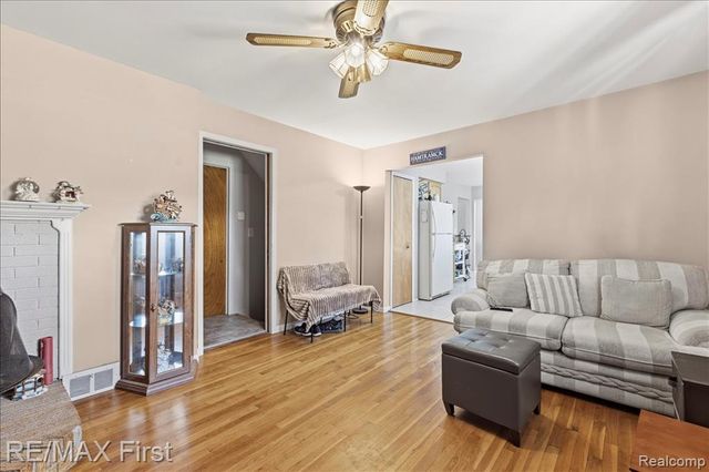 31711 Shawn Drive, Warren, MI 48088