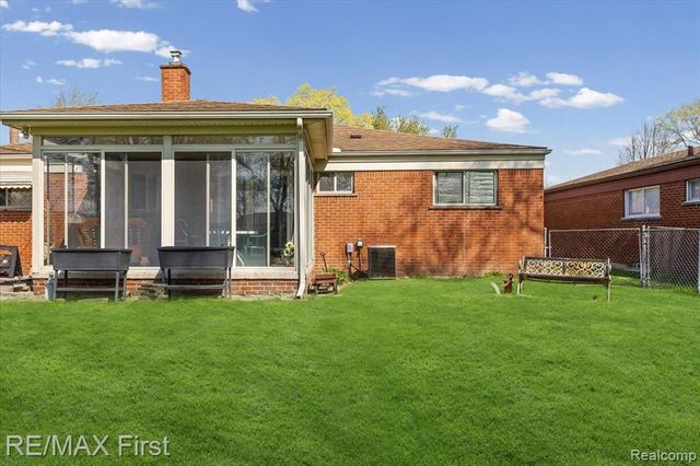 31711 Shawn Drive, Warren, MI 48088