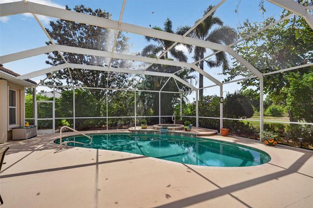 4940 BRIDGEHAMPTON BOULEVARD, Sarasota, FL 34238