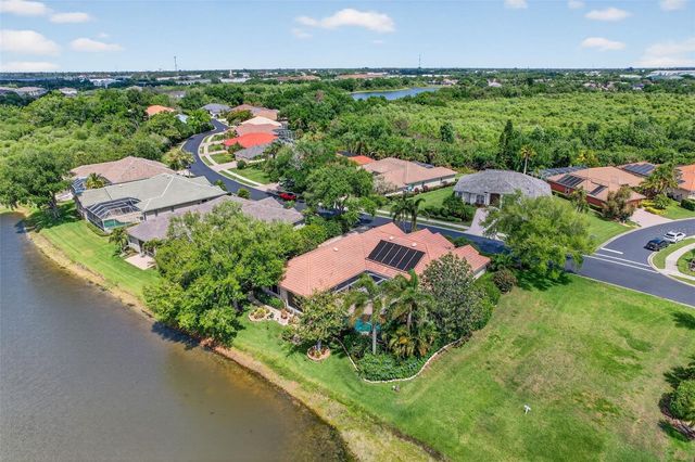 4940 BRIDGEHAMPTON BOULEVARD, Sarasota, FL 34238