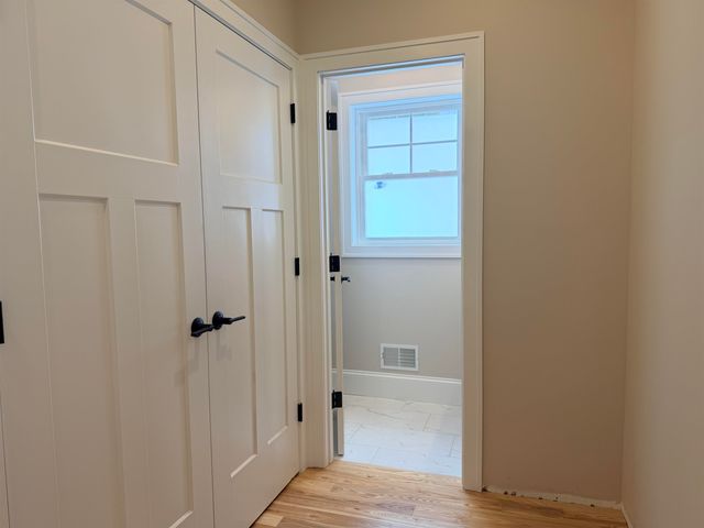 105 Seaverns Bridge Road, Merrimack, NH 03054