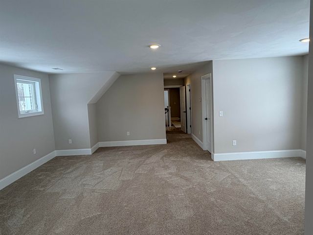 105 Seaverns Bridge Road, Merrimack, NH 03054