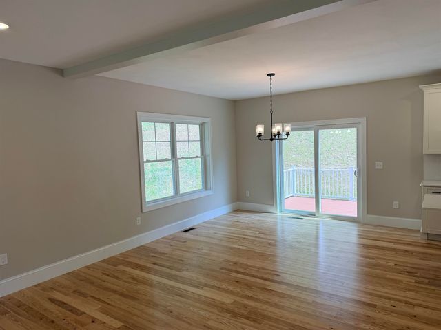 105 Seaverns Bridge Road, Merrimack, NH 03054